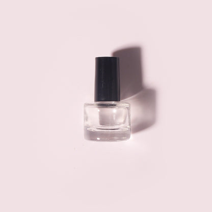 300 Bottles per Box - Glass Nail Polish Bottles Wholesale - 7 ml, Empty Refillable Nail Polish Storage Bottles (Includes Lid)